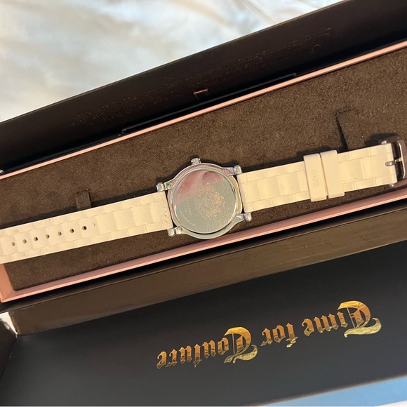 Juicy Couture 38 mm Womens Watch JC.29.3.14.0093.4. With box - Picture 6 of 16